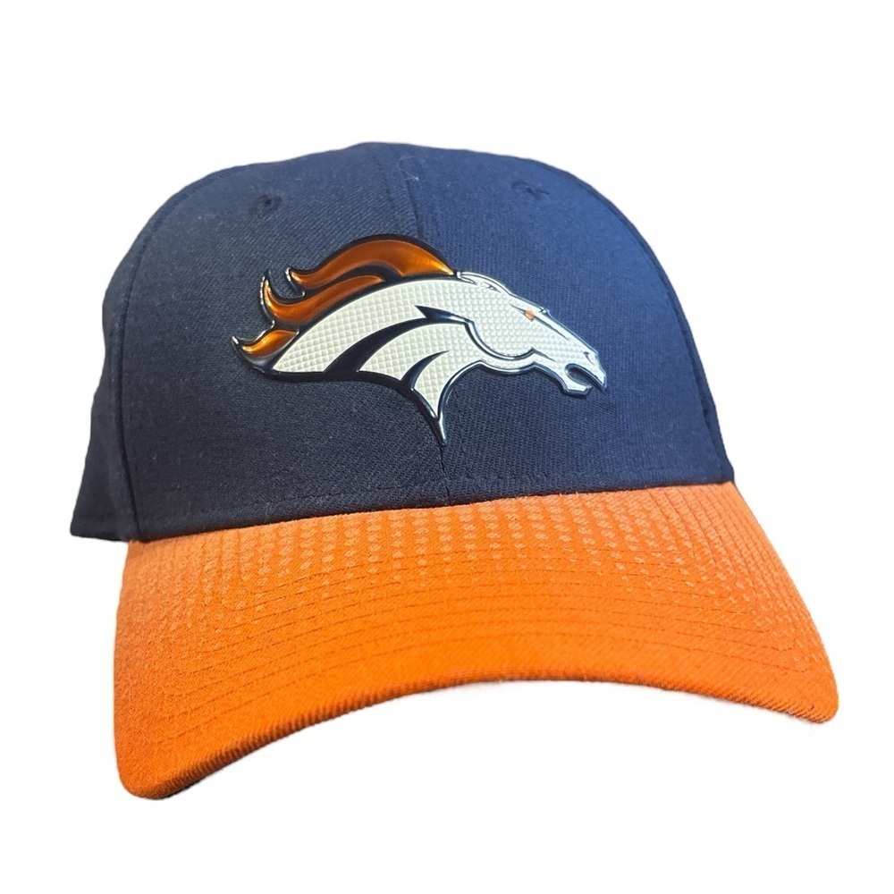 Newβ Era 39Thirty Denver Broncos Stretch Fit Hat Blue Orange and White Size S/M